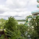 Danube Dream Superb View & Garage