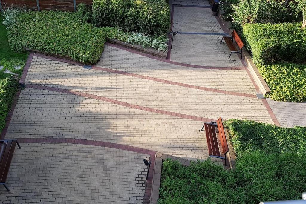 Danube Dream Superb View & Garage Apartment